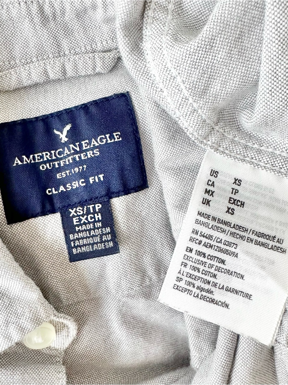 American Eagle Outfitters Classic Fit Short-Sleeve Oxford Button-Down Shirt - Picture 4 of 4